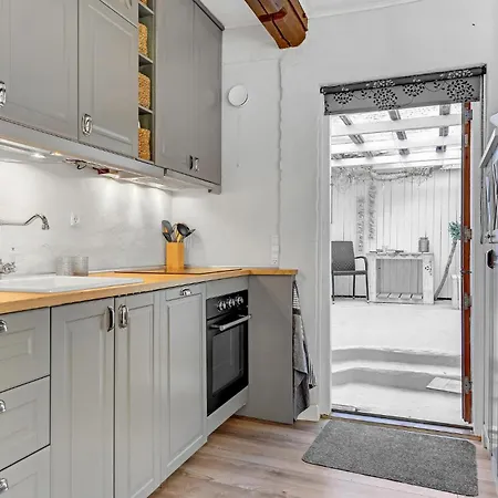 Beautiful In Snderborg With Wifi And 2 Bedrooms 2 בית נופש Sønderborg
